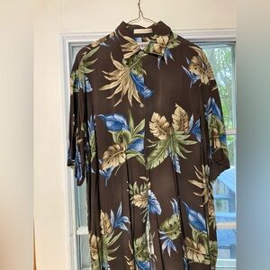 Vintage Campia men’s Hawaiian shirt size med excellent condition worn just